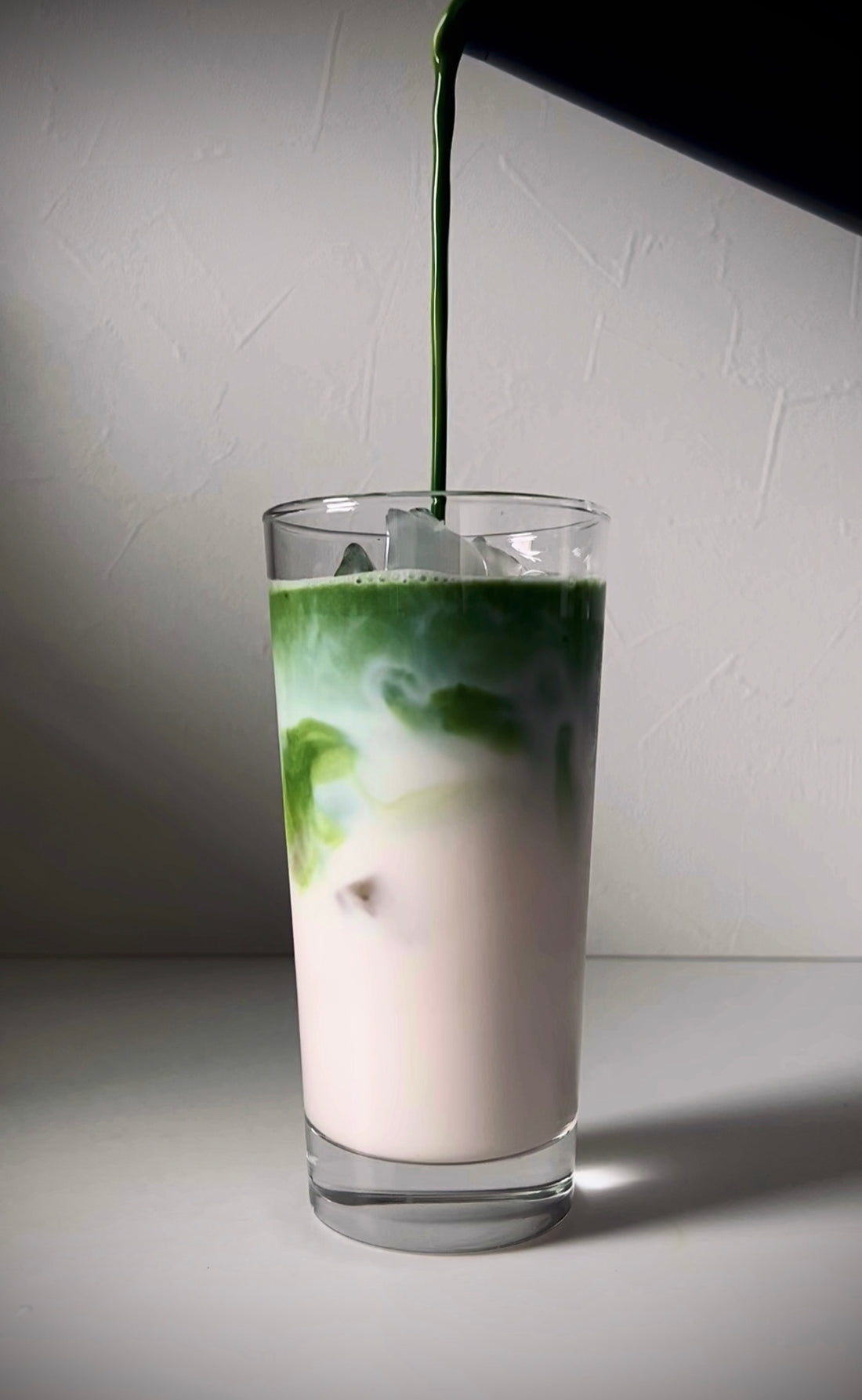 milk with matcha latte