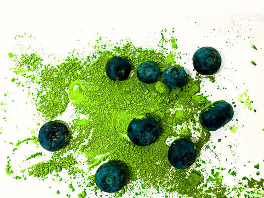 how blueberries and matcha helps you detox